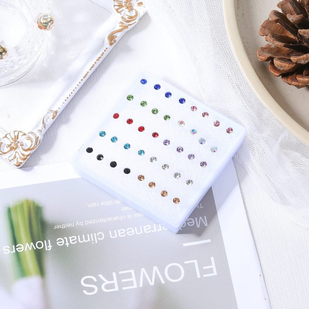 New earrings Package included: 20 pairs - Picture 5 of 5